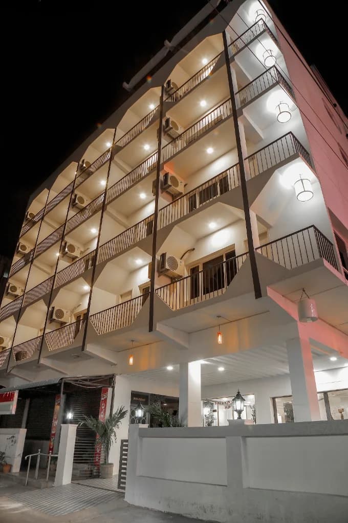 Hotel Amarawathi