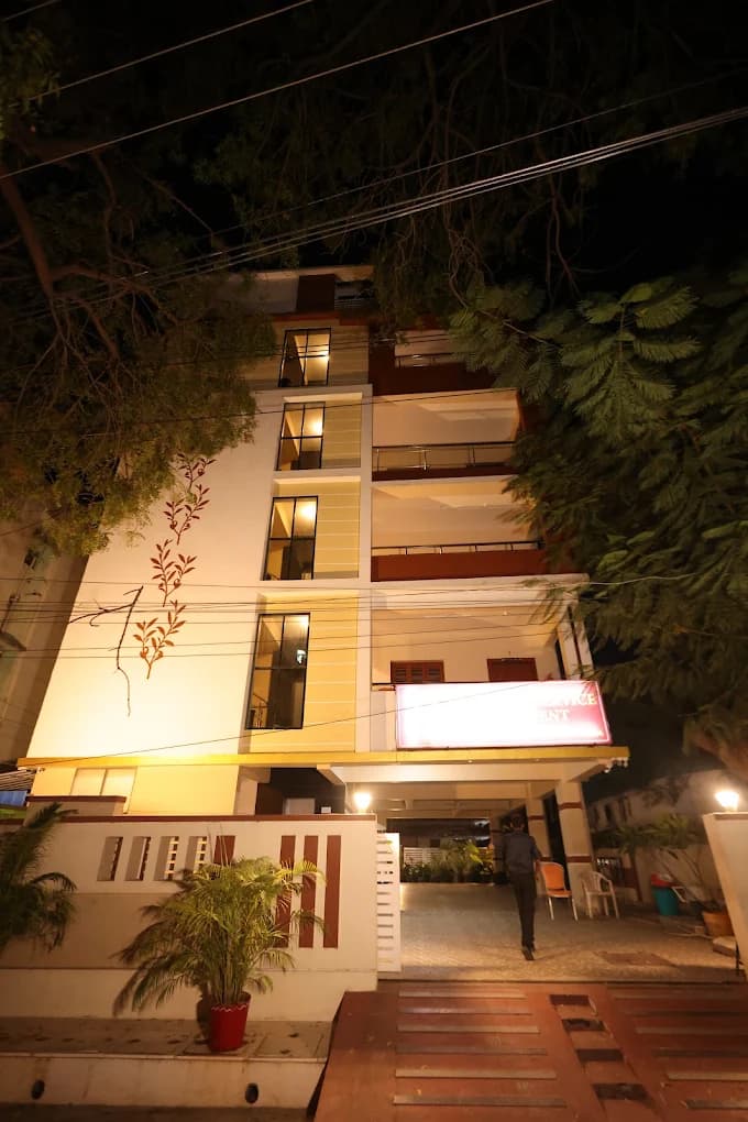 The Capital Executive Service Apartment
