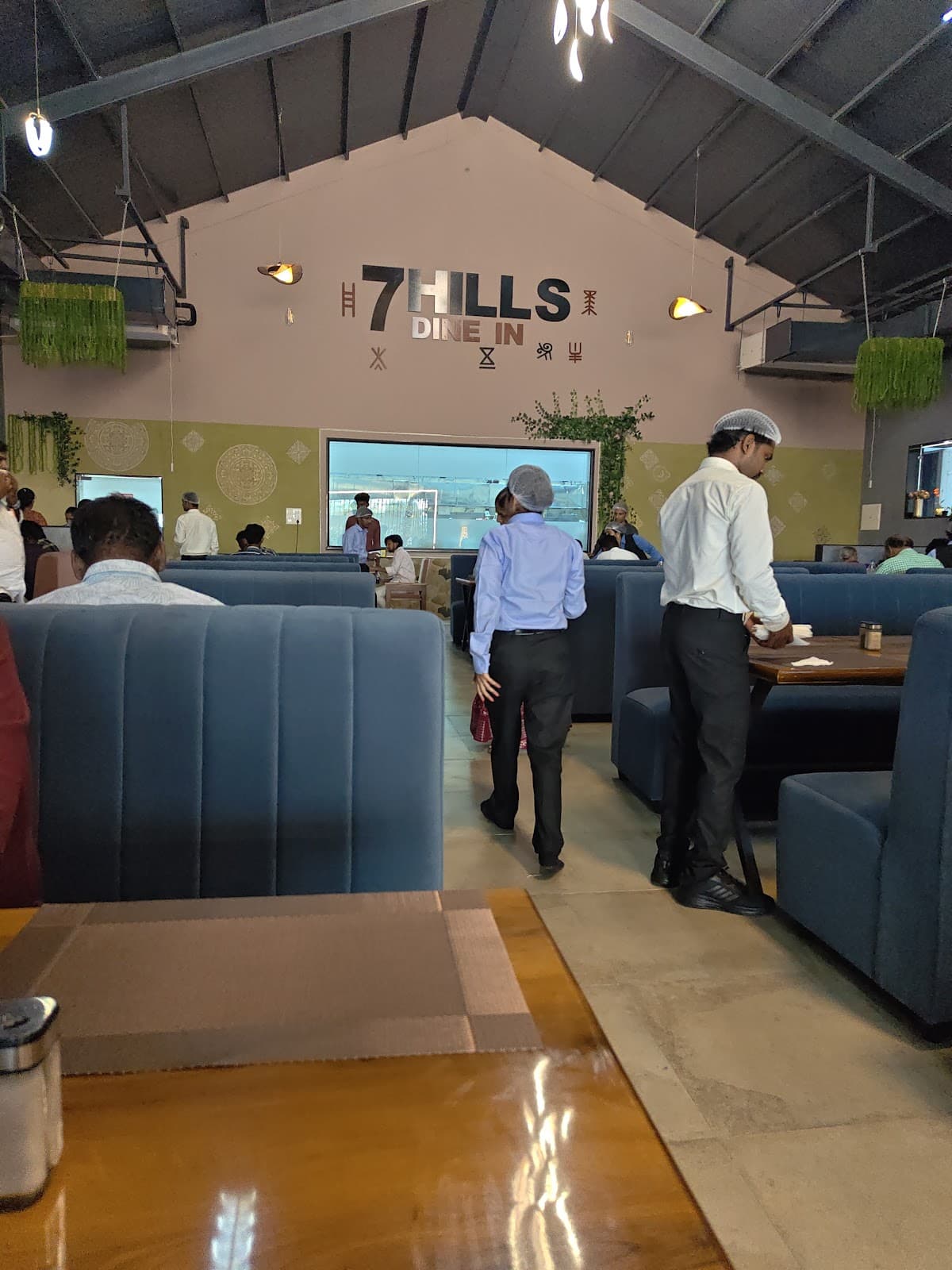 7Hills Dinein — photo by Nandivawnam Giri