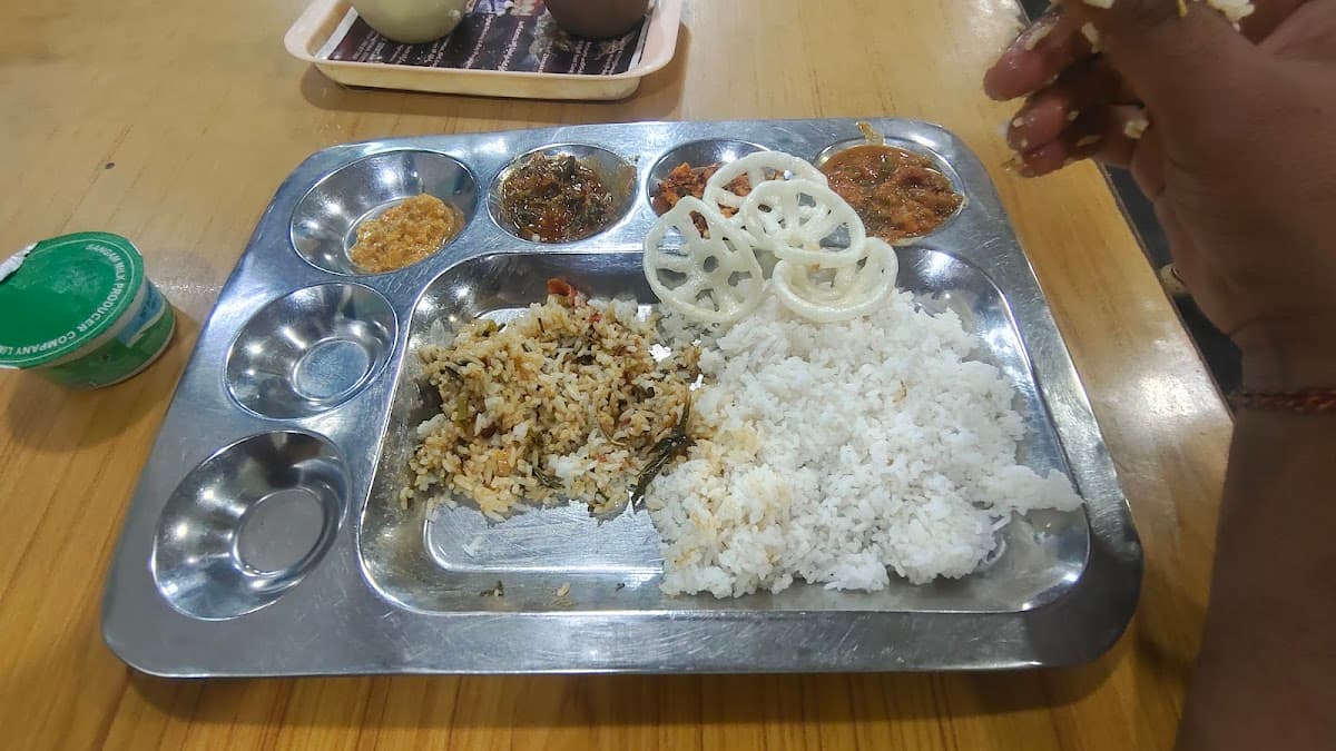 Annapurna Tiffin And Mess — photo by N Babu