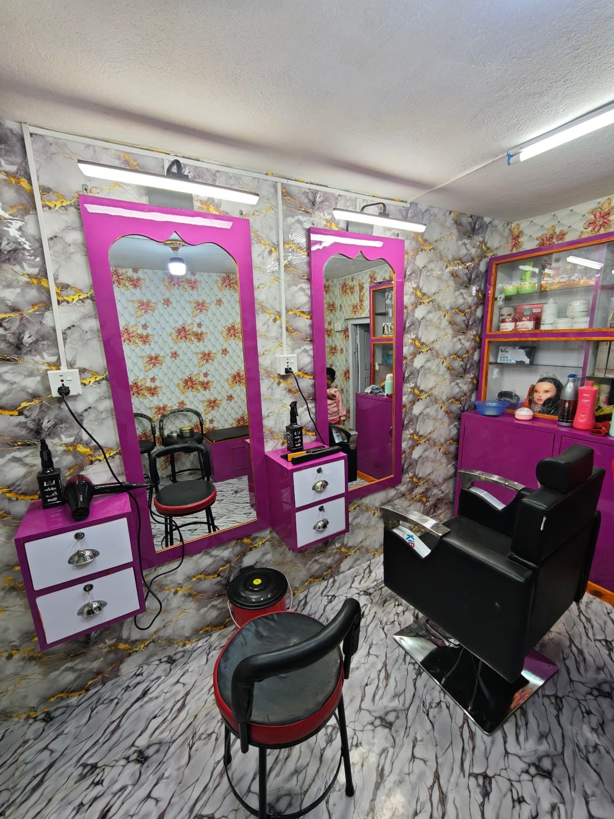 Asian Beauty Parlour and Cosmetics Collection