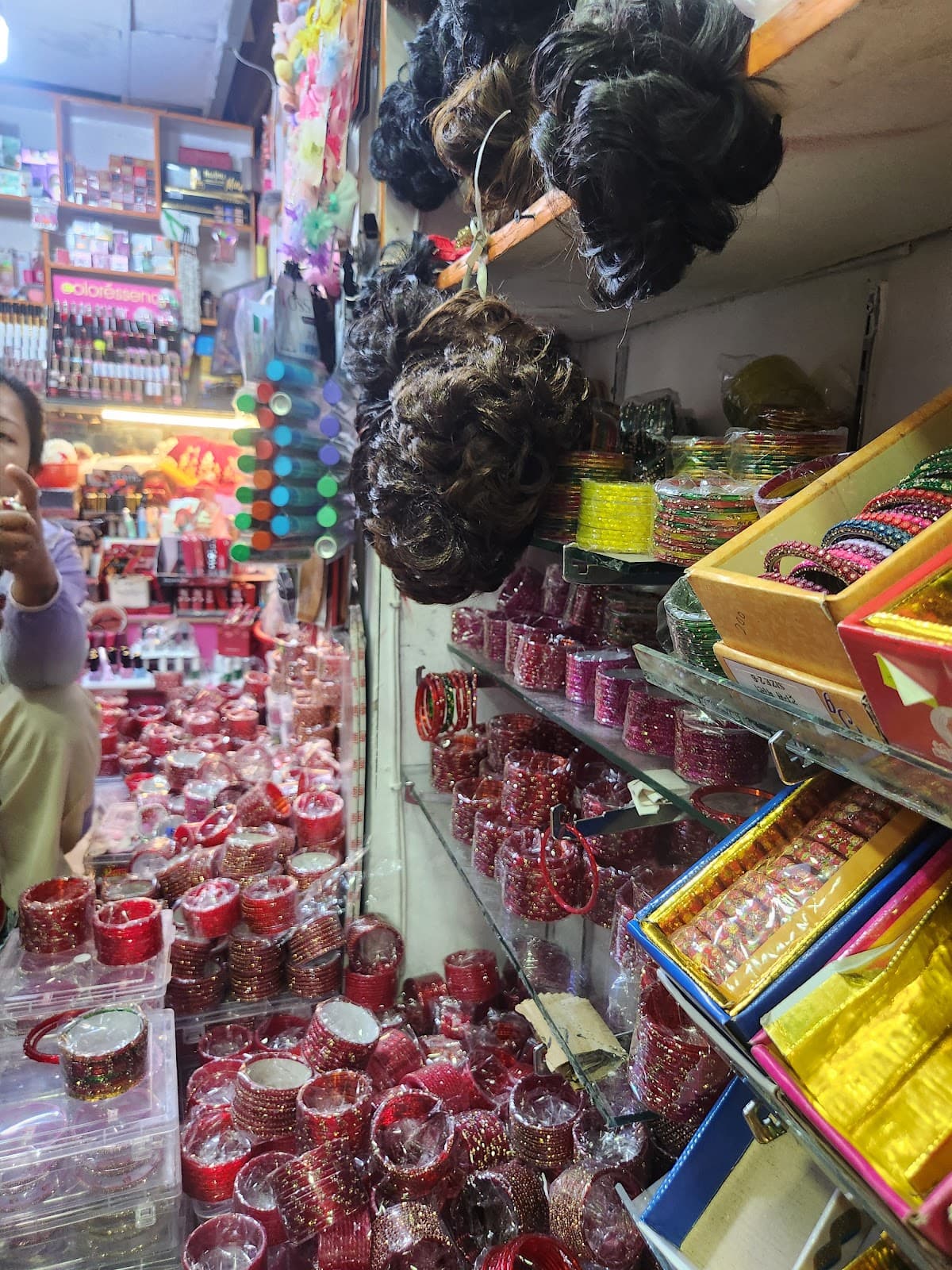 Beauty Bee Cosmetic by Kabita Shrestha — photo by Beauty Bee Cosmetic by Kabita Shrestha
