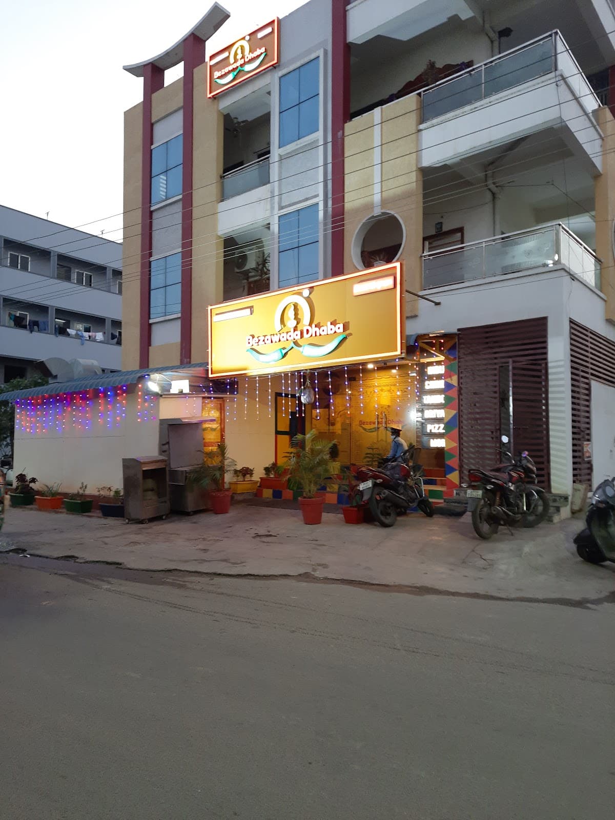 Bezawada Dhaba - Singh Nagar — photo by Govindhaa