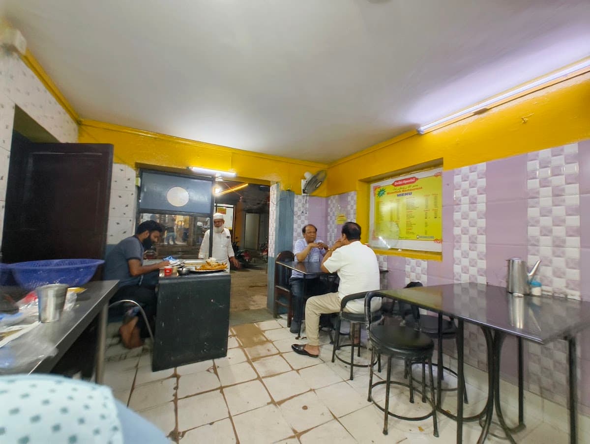 Bismillah Restaurant — photo by Zakir Hossain