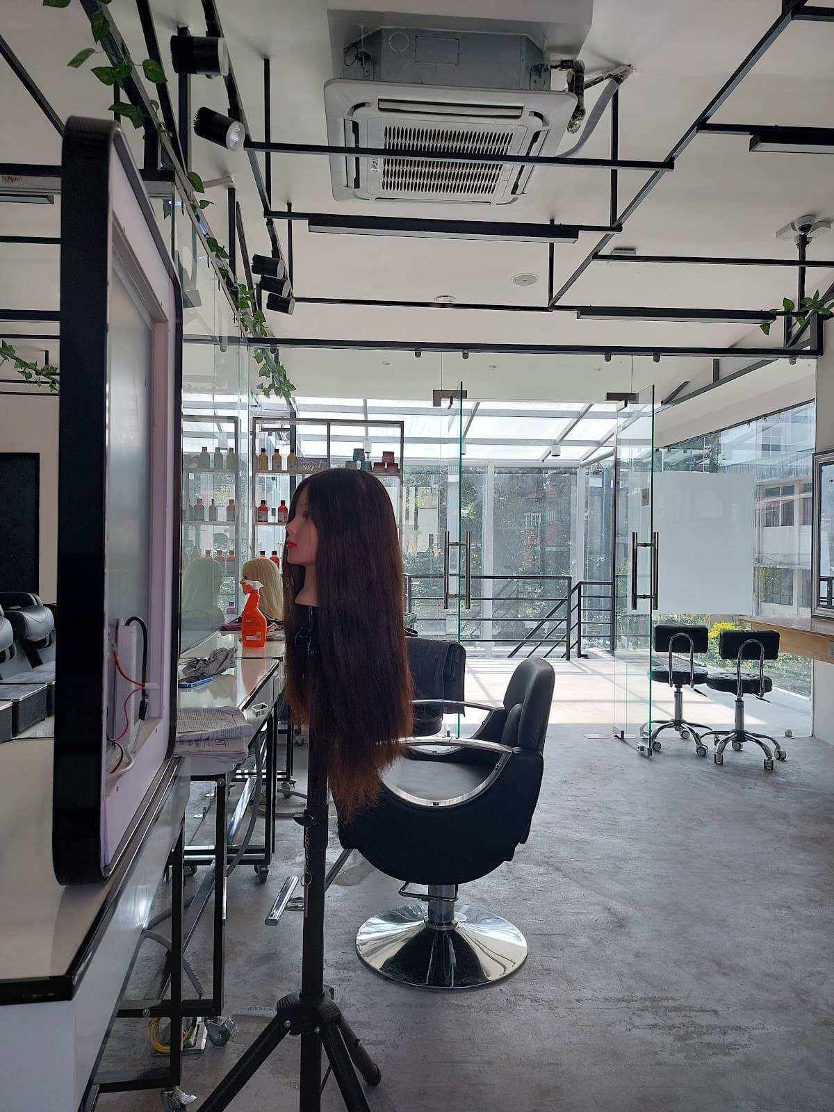 BLISS Academy of Aesthetics & Cosmetology — photo by Yankee Maharjan