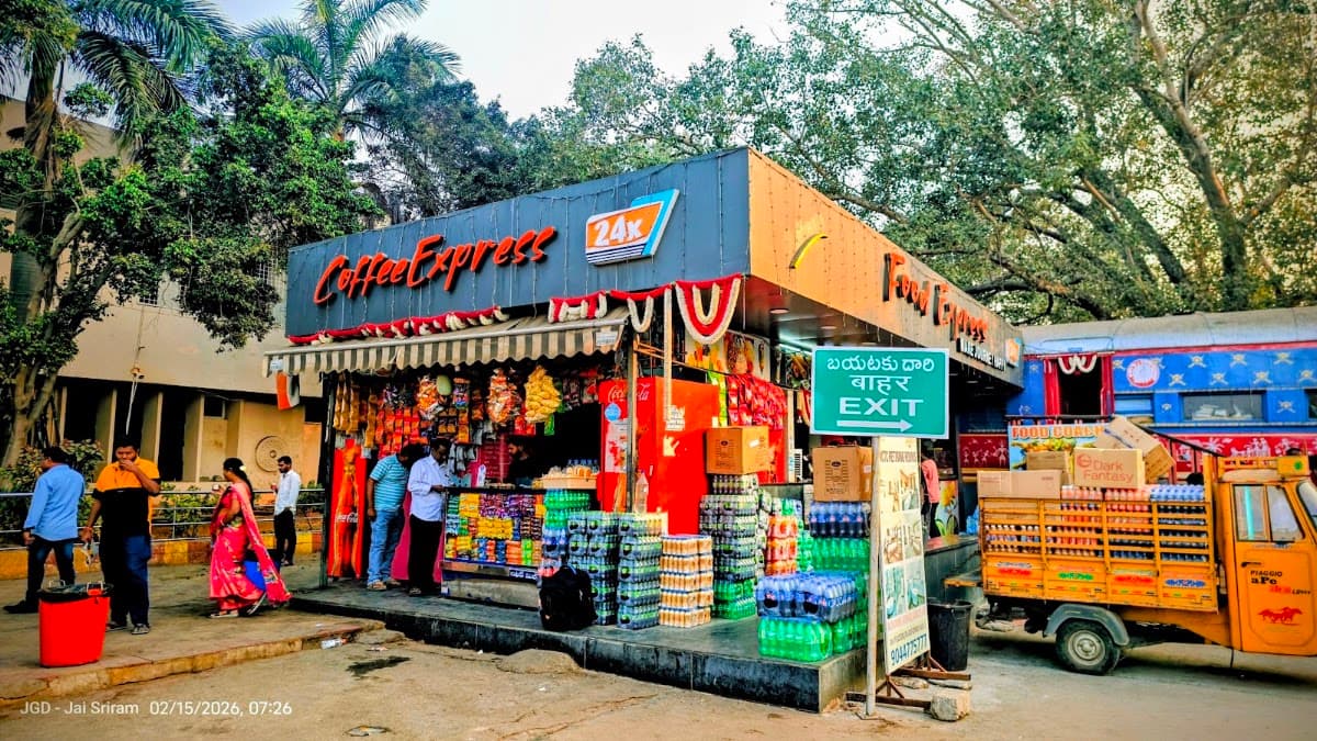 Coffee Express — photo by Krishna Baludra