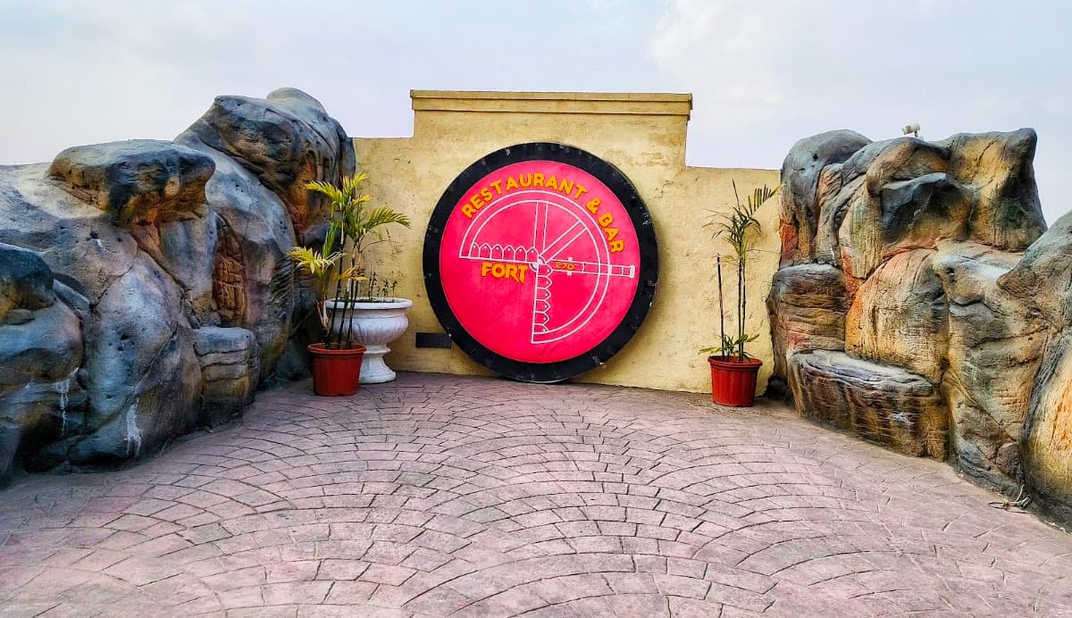 Fort 270 — photo by Ankita Dangol