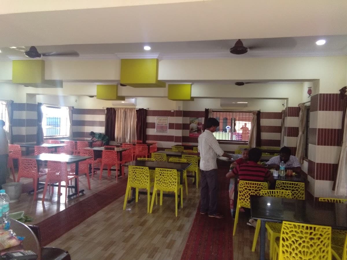 Hotel Murugan — photo by Hotel Murugan