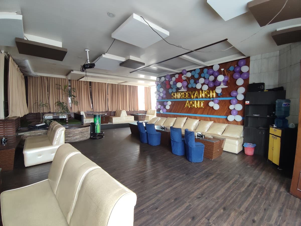 Koyla Lounge & Bar — photo by Bikash KHADGE