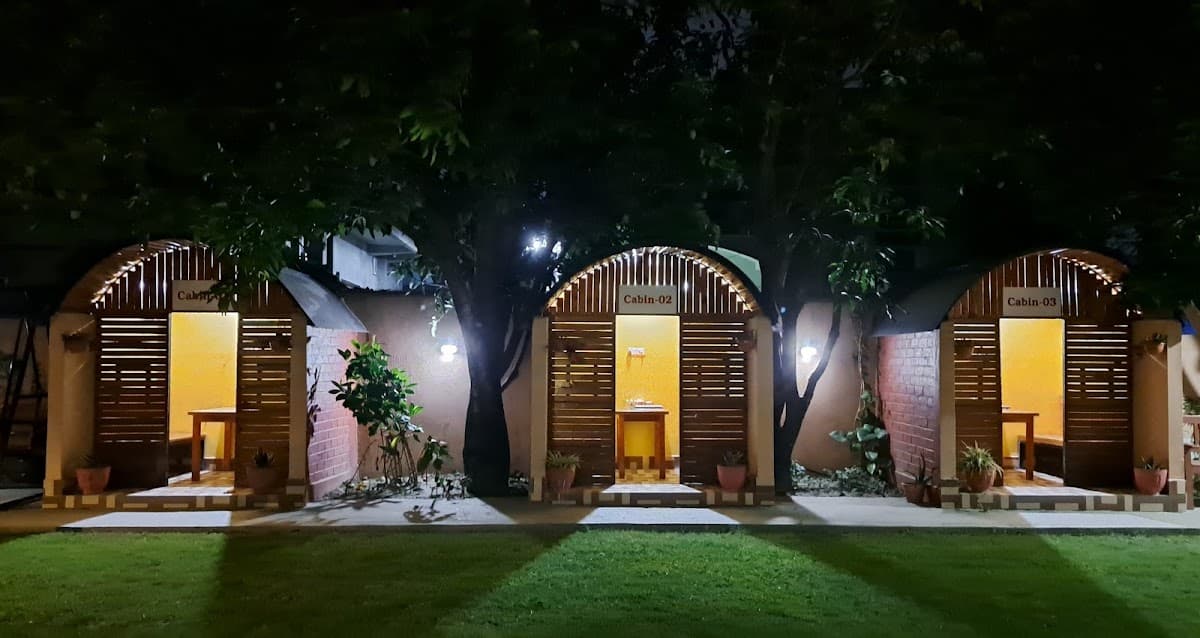 London House Resort — photo by London House Resort