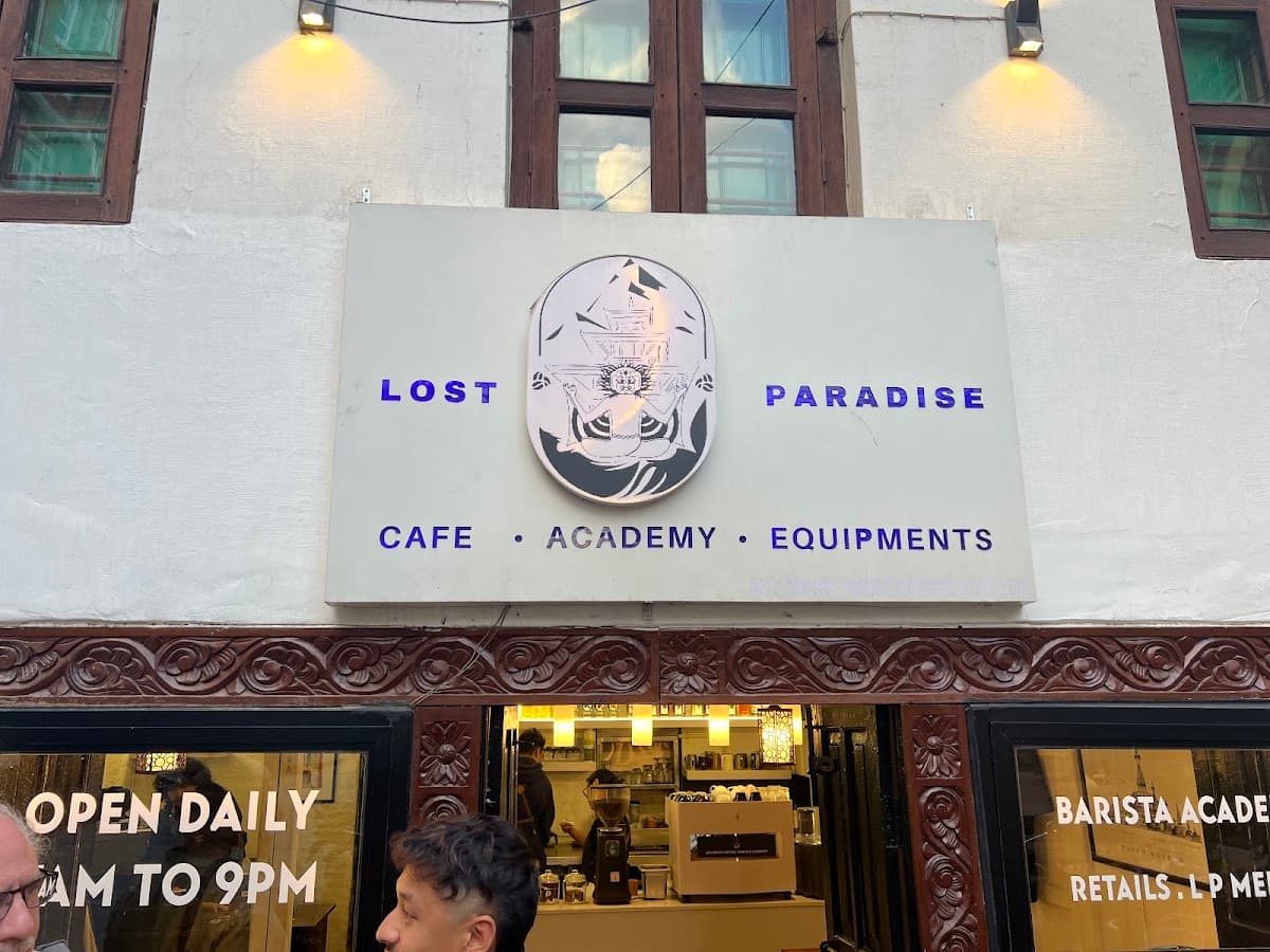 Lost Paradise Cafe — photo by Oleg Tutunnikov