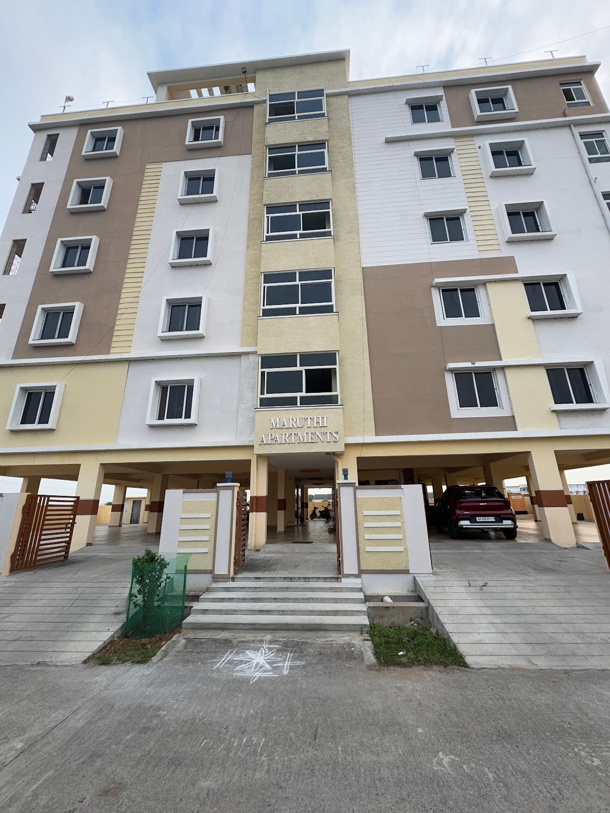 Maruti appartment — photo by Amarendra K