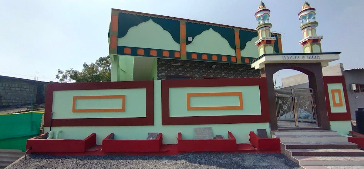 Masjid - E -Huda main road,St colony — photo by Chotu Sunny