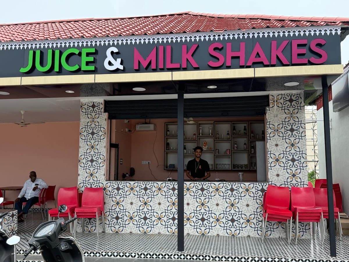Mr. Kumbhakarna multi cuisine family restaurant — photo by Mr.Kumbhakarna multi cuisine family restaurant