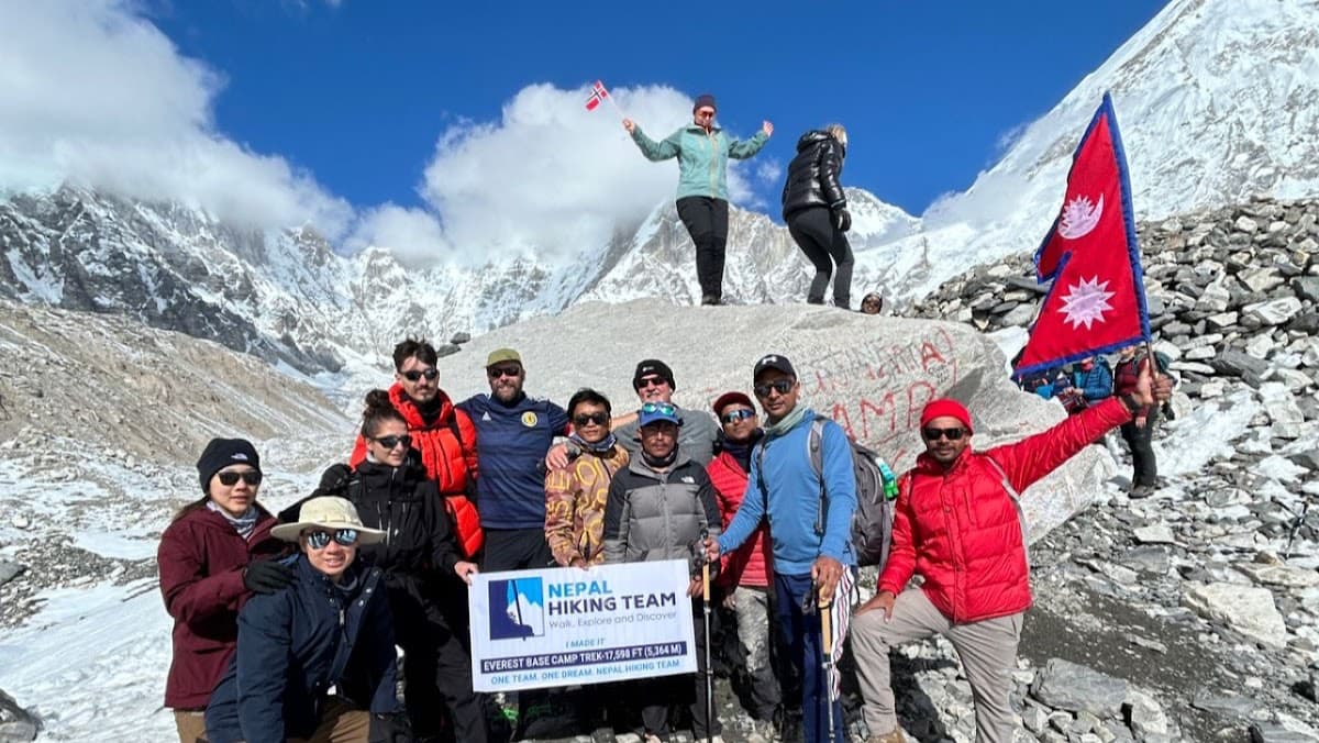 Nepal Hiking Team