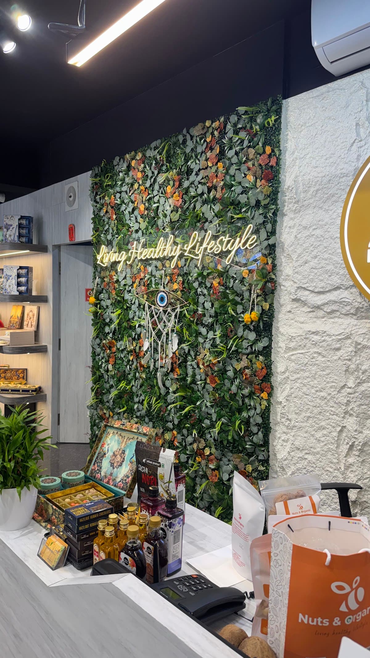 Nuts & Organic Jhamsikhel