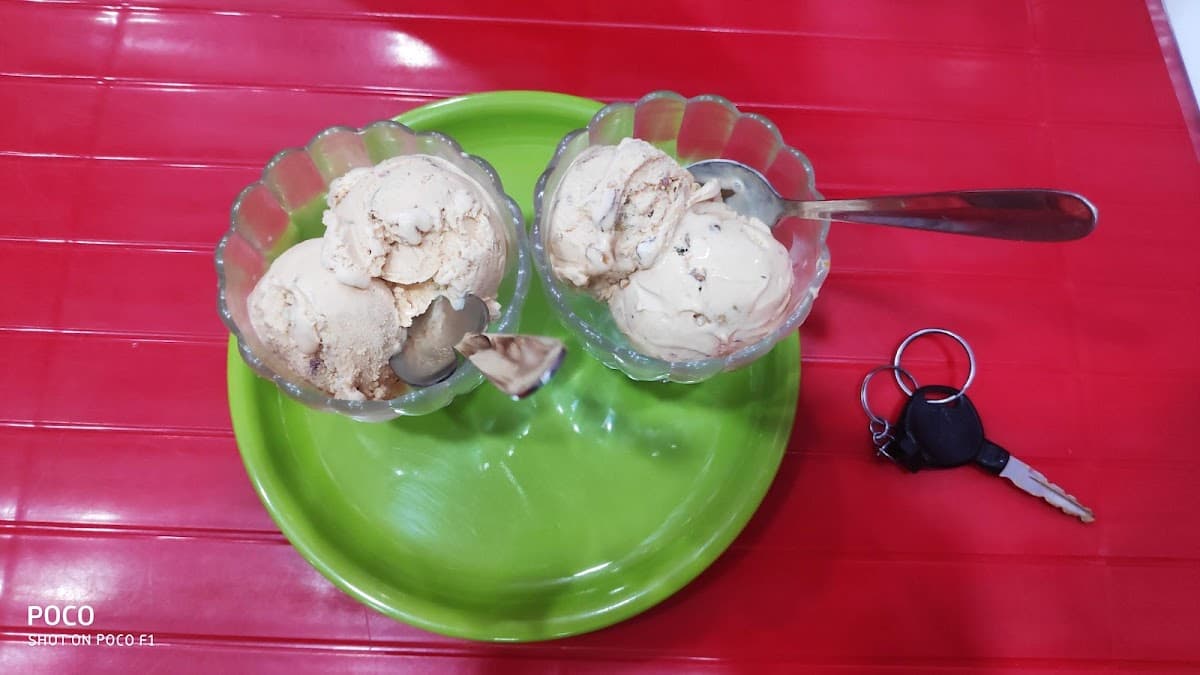 Scoops Ice cream — photo by hemanth reddy