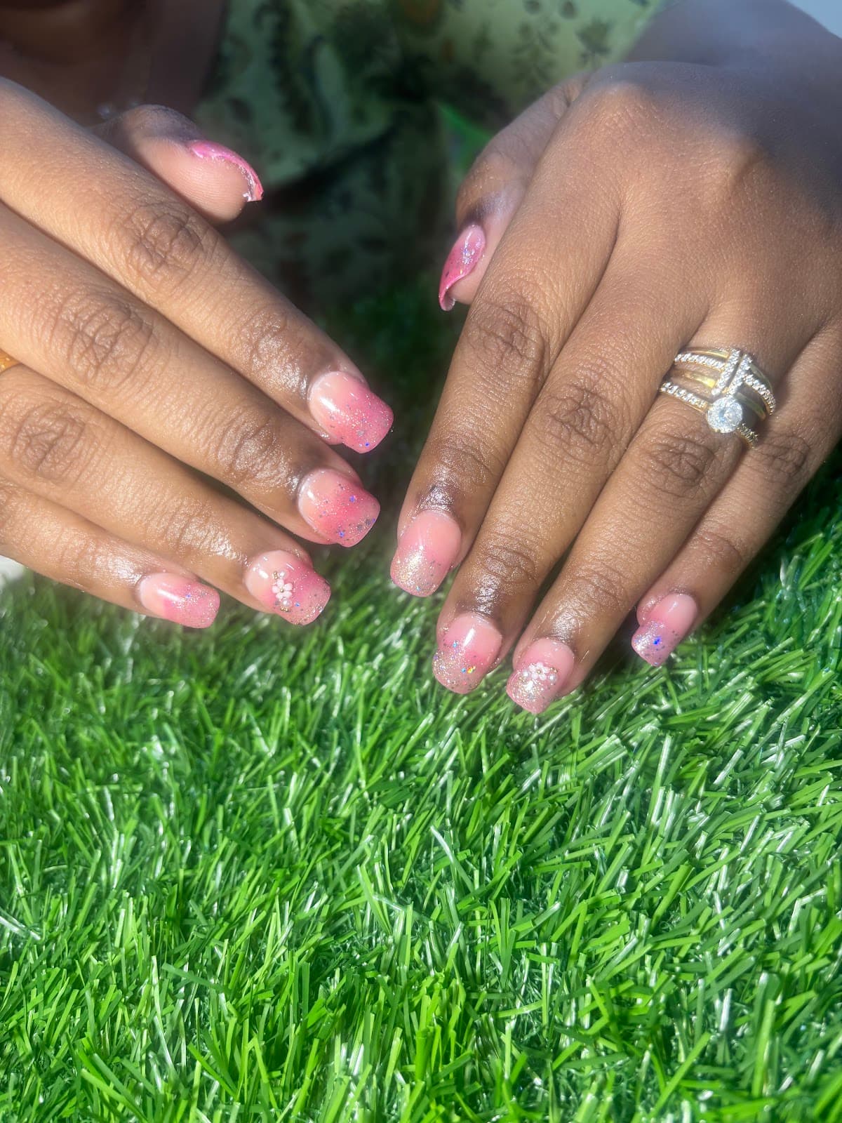 SHRIZ MAKEUP STUDIO | Makeovers | Nail Art | Beauty Saloon | Academy — photo by SHRIZ MAKEUP STUDIO | Nail Art | Beauty Saloon | Academy