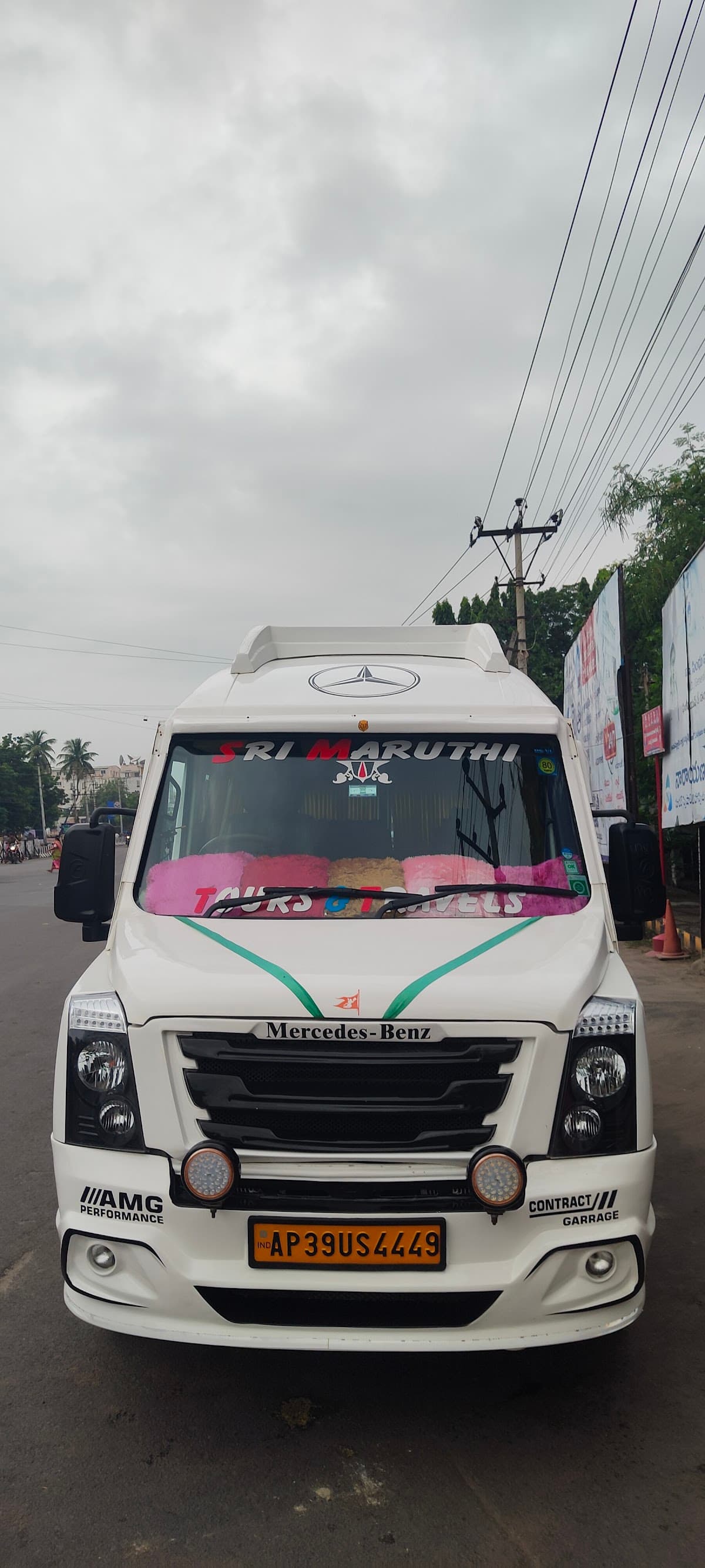 Sri Maruthi Tours and Travels — photo by Sri Maruthi Tours and Travels