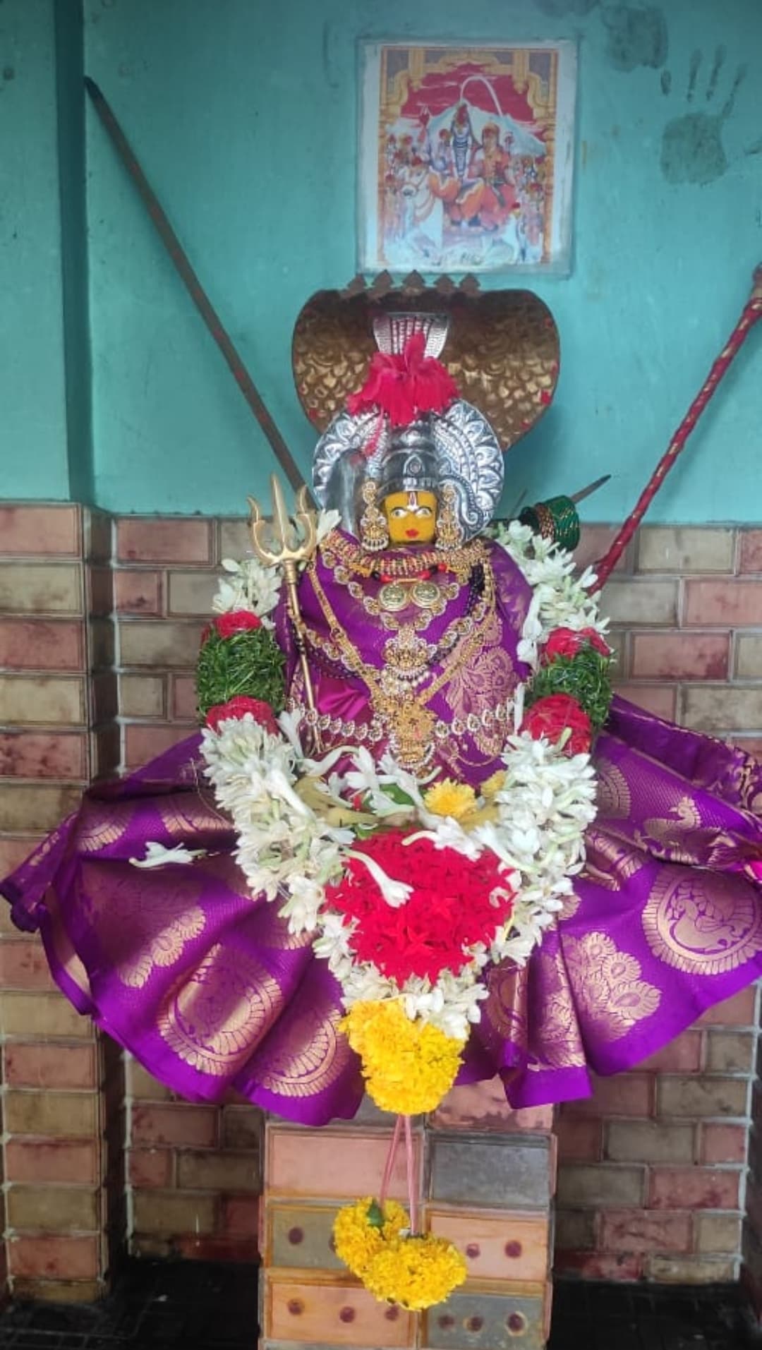 Sri Tellamekala Devamma Thalli Devasthanam — photo by Deviraju Gopi Siddartha