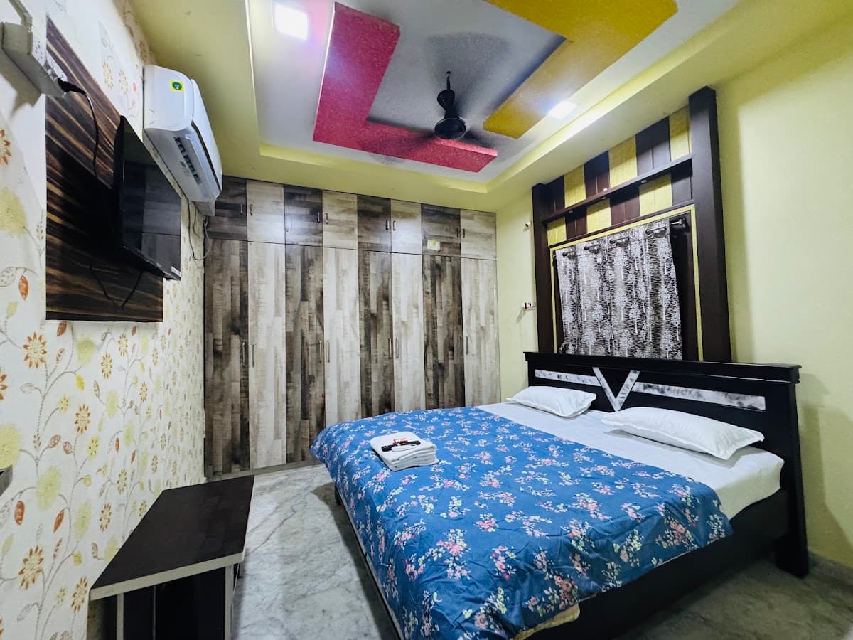 SS LUXE INN — photo by SS LUXE INN