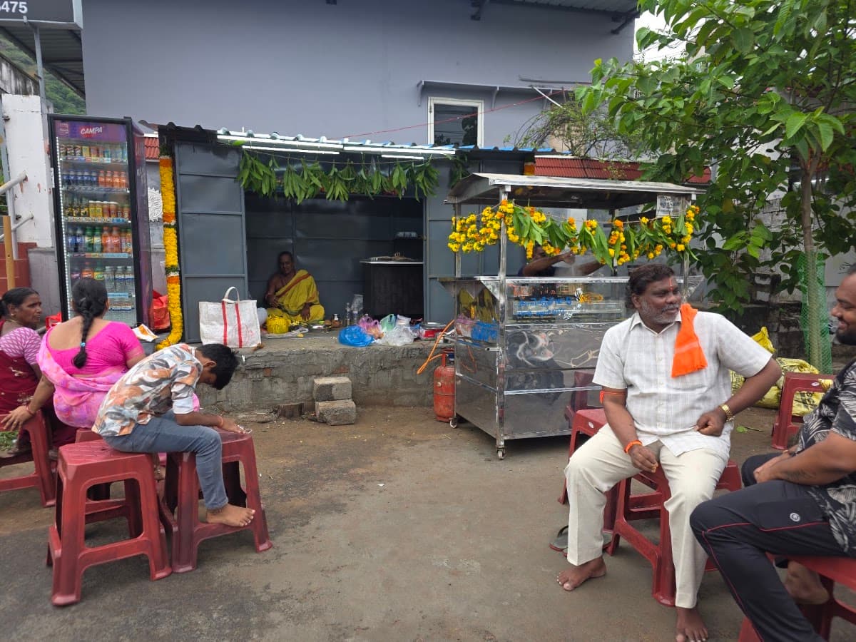 Sujatha Tea Stall — photo by Rakesh PSPK