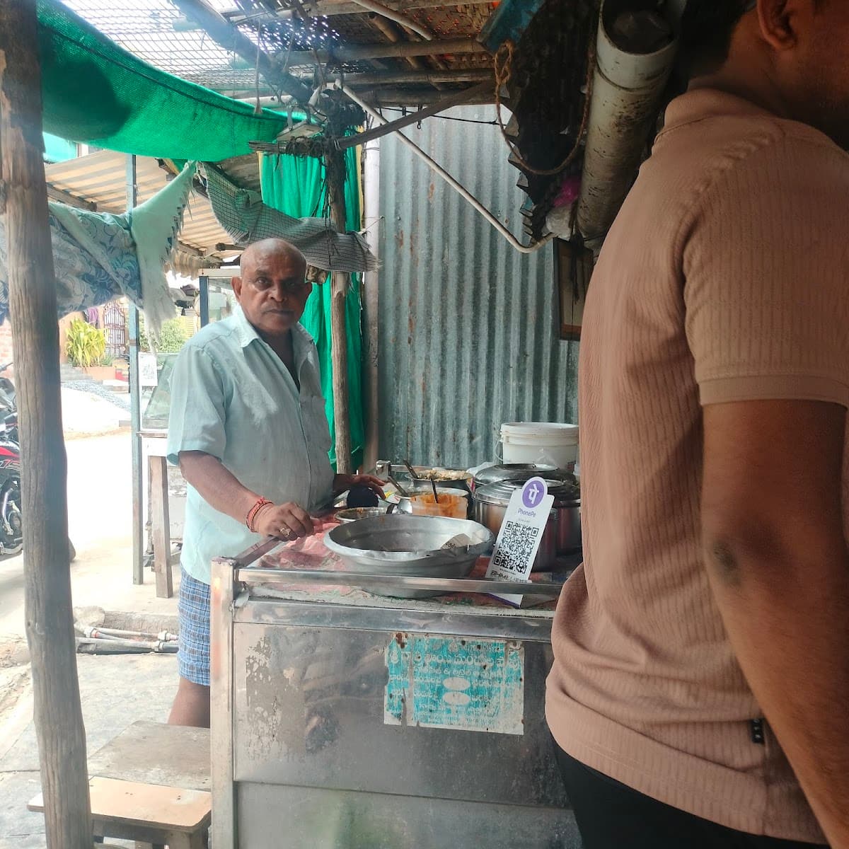 Tejaswini tiffin centre — photo by AK S