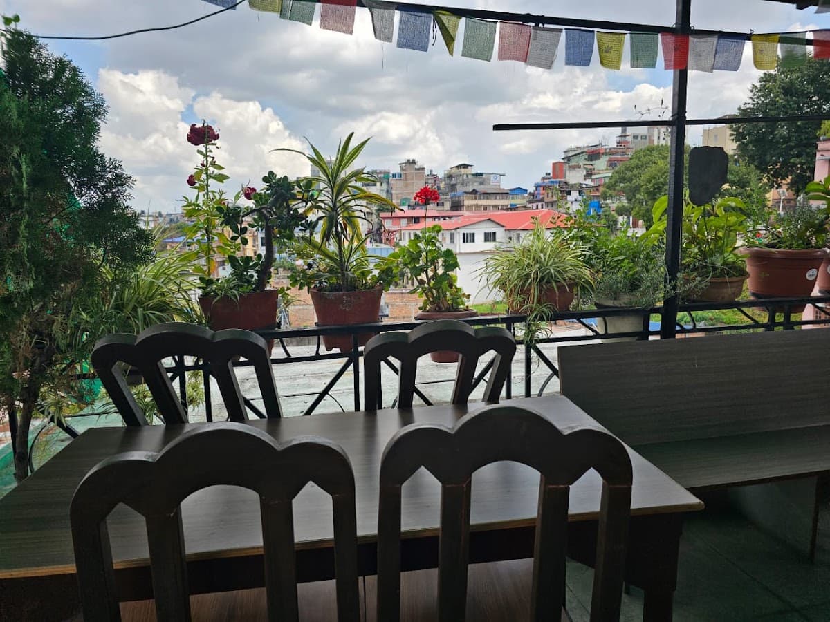 Three Peaks Inn — photo by Three Peaks Inn