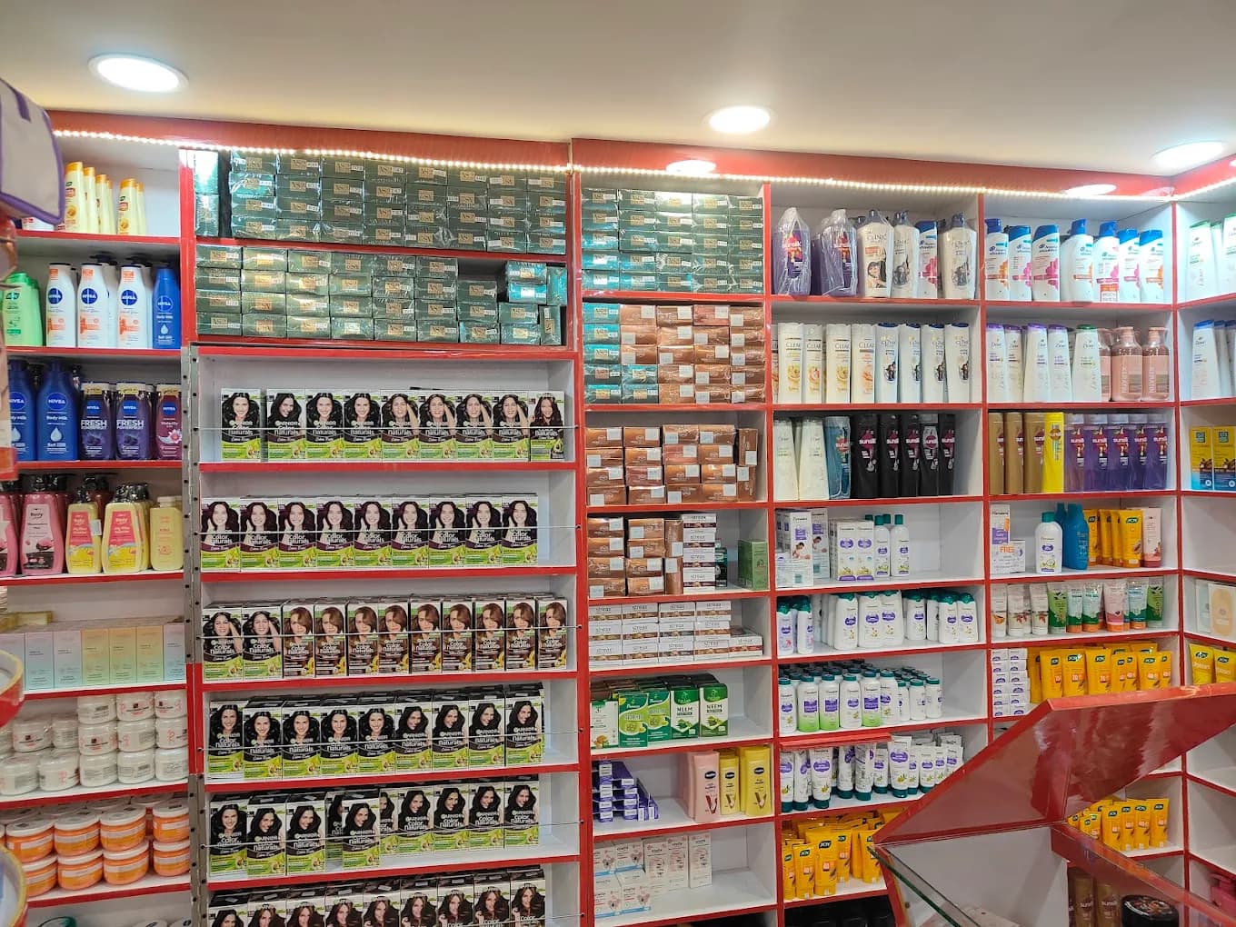 Dream Age Cosmetics Wholesale & Retail Shop