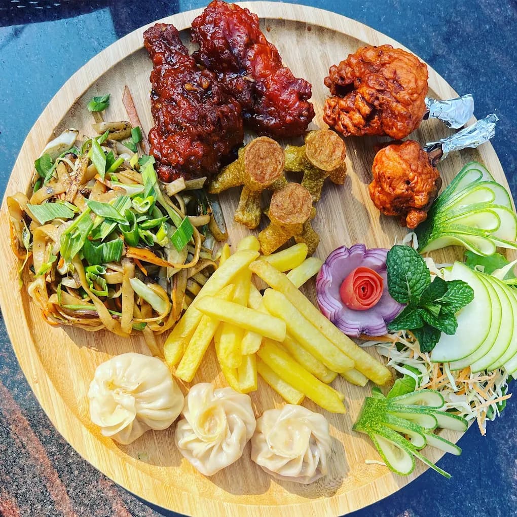 Yonzans Cafe & Restro