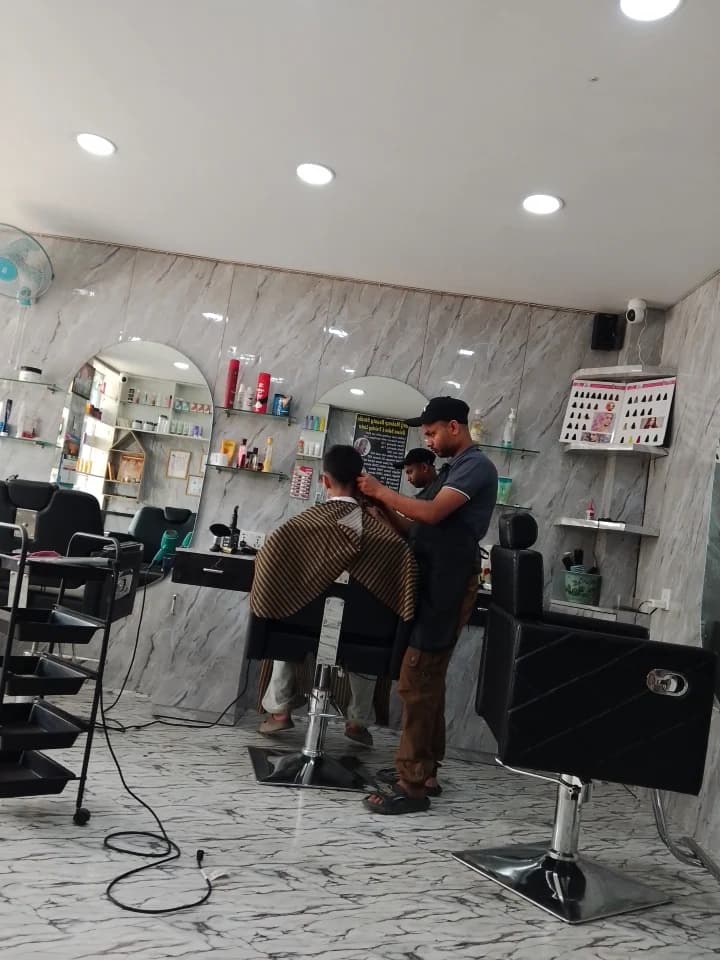 Brij Unisex Salon & Beauty Parlor