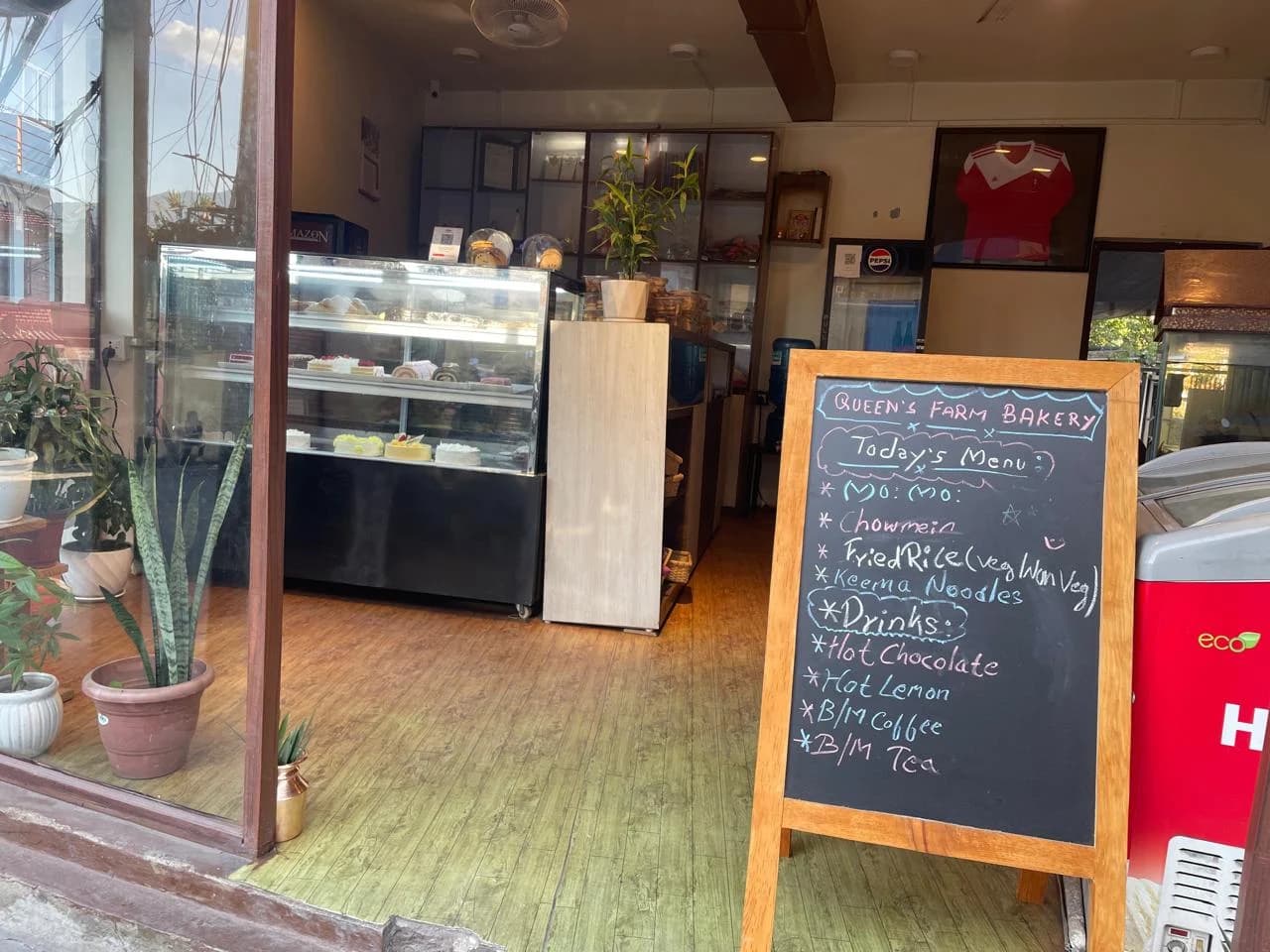 Queen's Farm Bakery Cafe