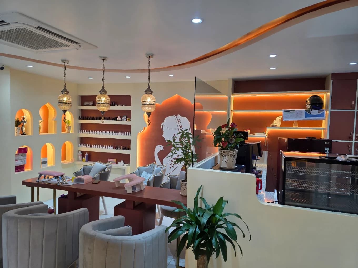 Nirjara Beauty Salon & Academy Chabahil