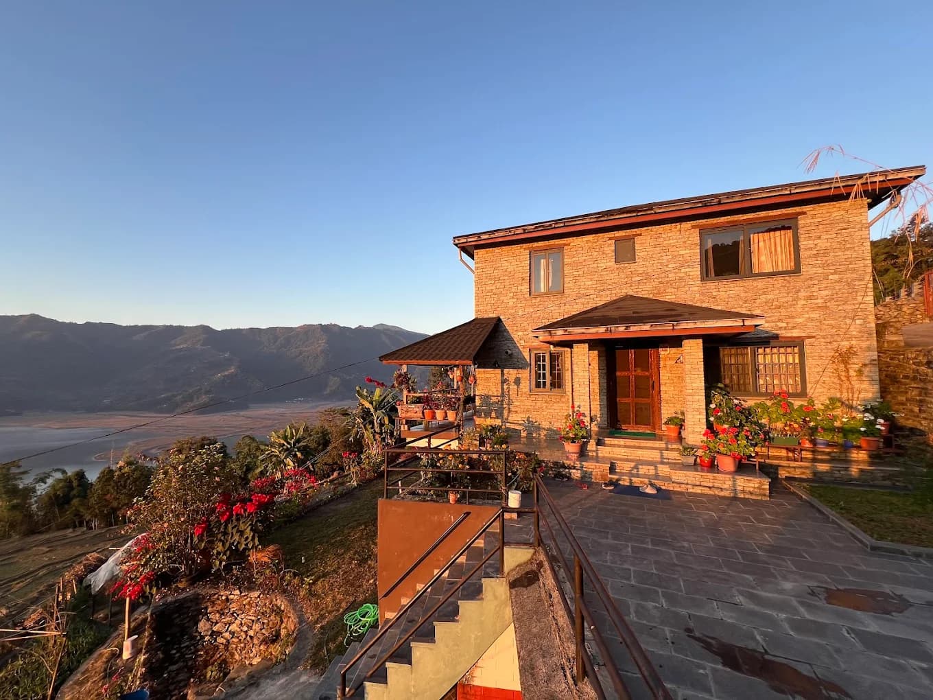 The North Face Inn's Homestay