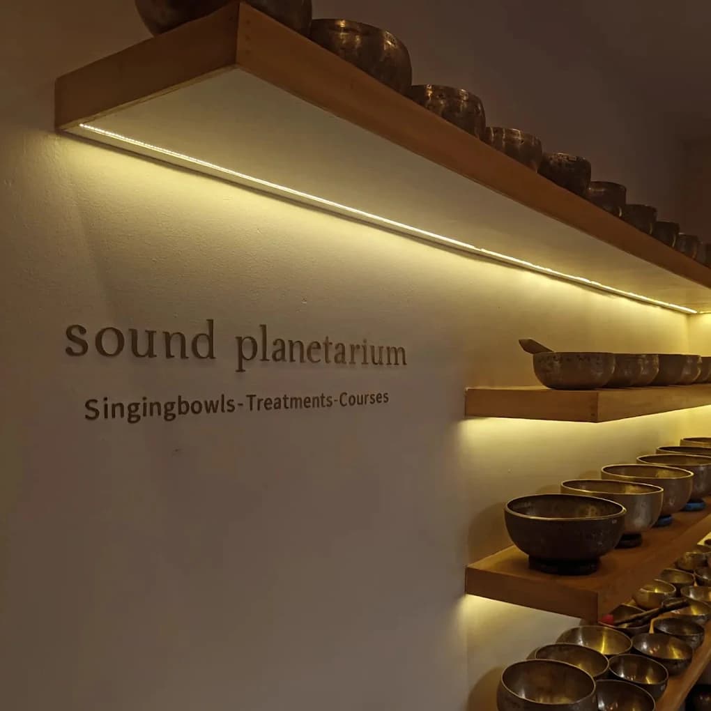 Unique Singingbowls by Sound Planetarium