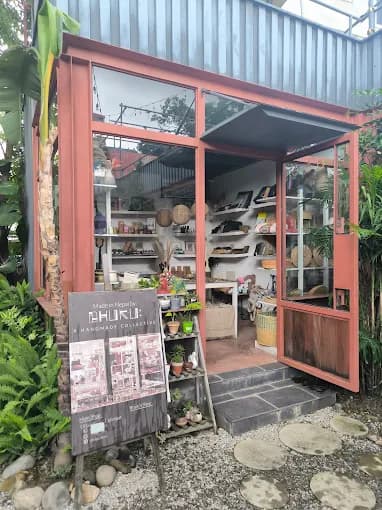 Dhuku Handmade Collective