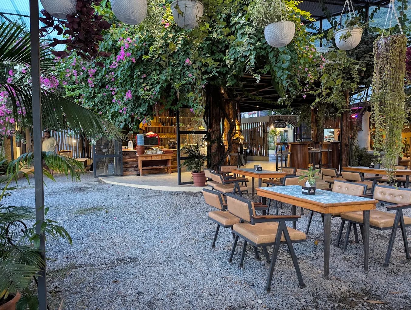 The Juicery Cafe