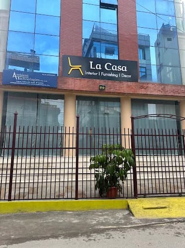 La Casa Decors