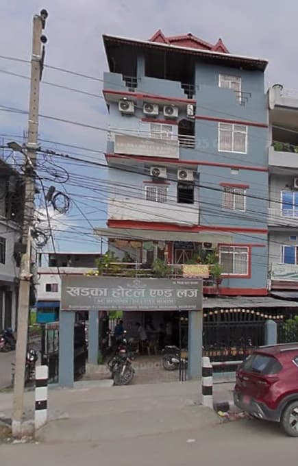 Khadka Hotel And Lodge