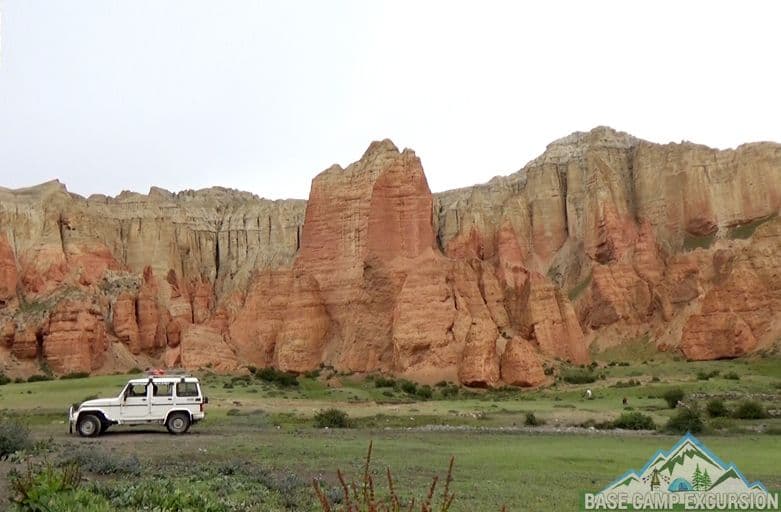 Upper Mustang trek & tours Kathmandu ‘i’