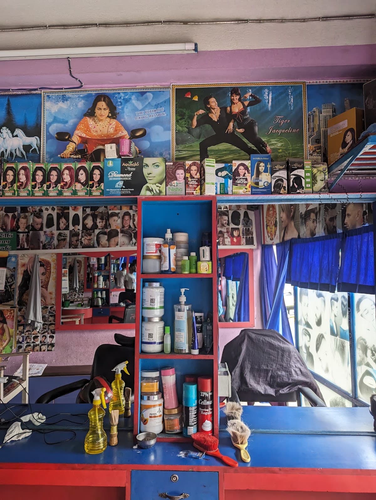 Vikash gents smart parlour — photo by Sanish Karki