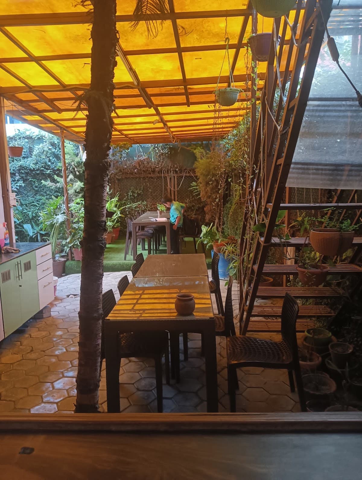 Whiskey and Wine, Boudha mahankal road — photo by Whiskey and Wine, Boudha mahankal road