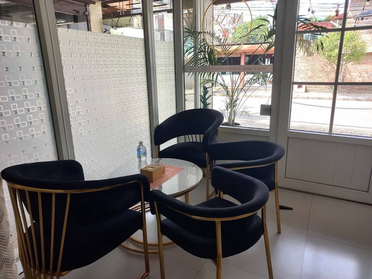 XENY's Cafe — photo by Sreemati Sen