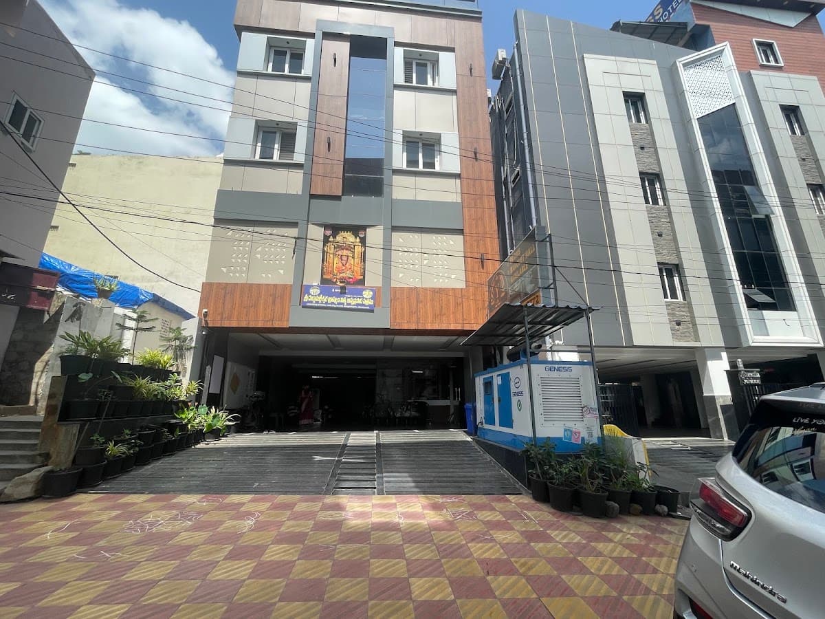 Y CONVENTION & ROOMS — photo by Kalyan Nandula