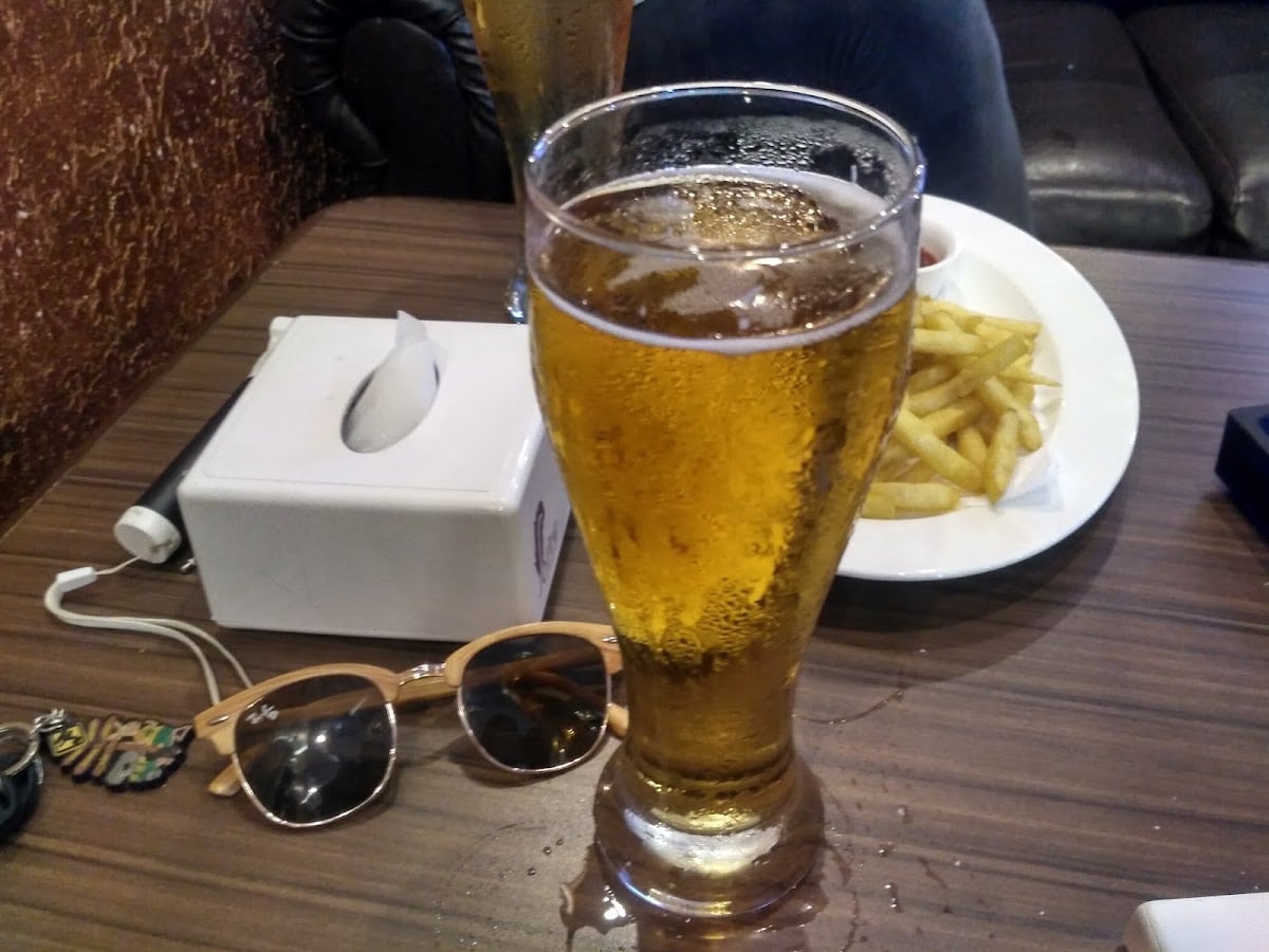 3 Kings' pub n' grill — photo by Bhairab Thapa