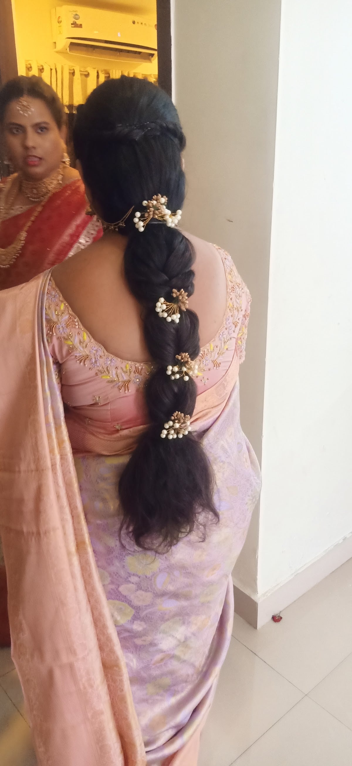 Alexa makeup and beauty parlour — photo by Alexa makeup and beauty parlour