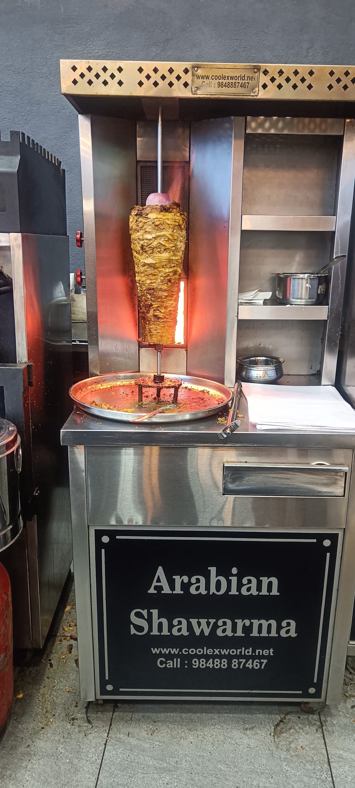 Alfa Arabian restaurant — photo by vahee nas