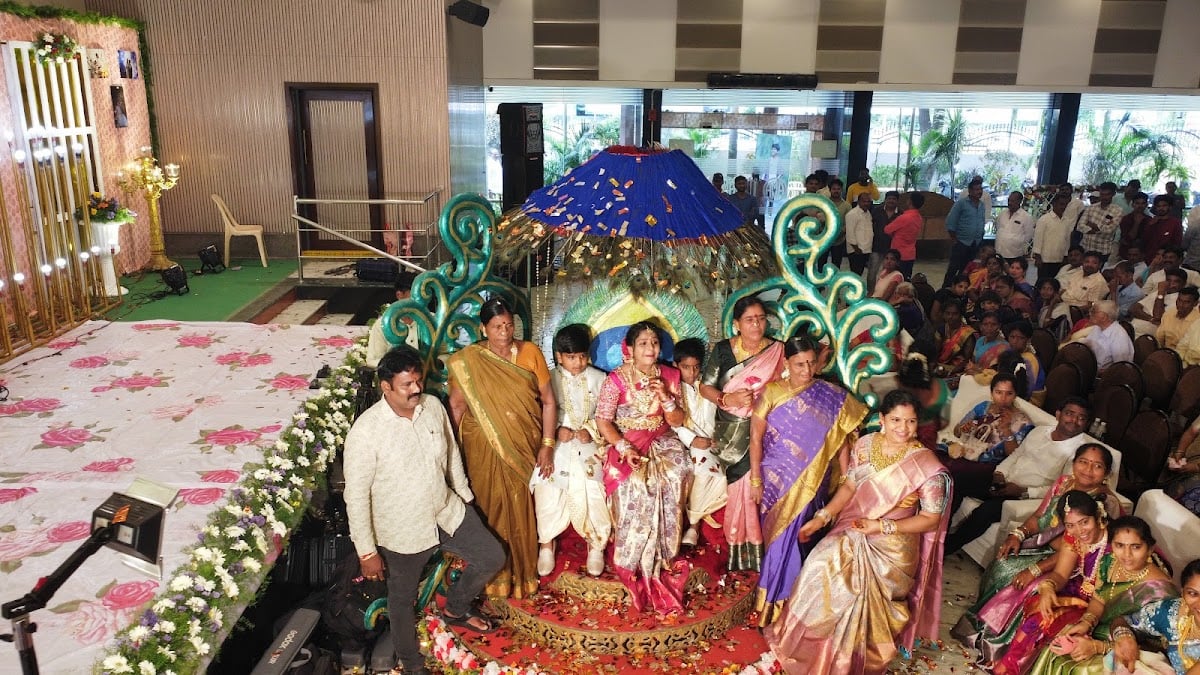 Amma Kalyanamandapam — photo by Mani Kanta