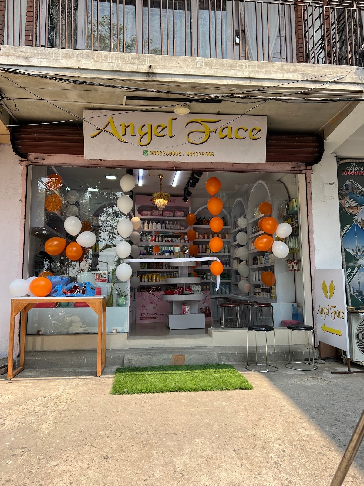 Angel face (Bouddha) — photo by Sabin Kapali