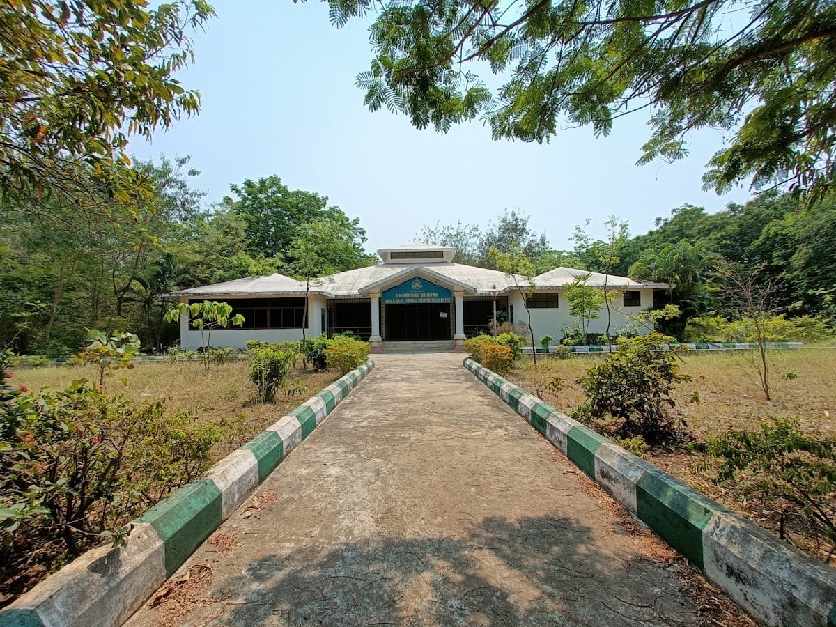 ANU Yoga and meditation Center — photo by John Augustine